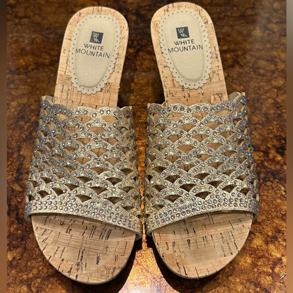 White Mountain Gold Sandals - Size 7